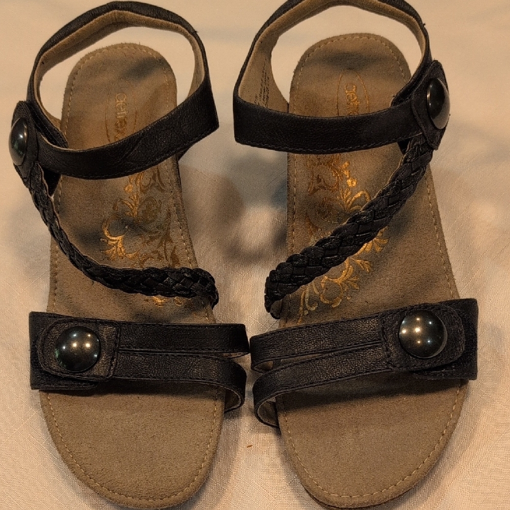 Black Sandals with Braided Strap